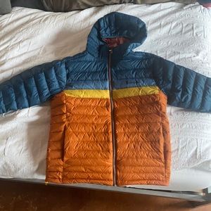 Cotopaxi Men’s Fuego Down Hooded Jacket